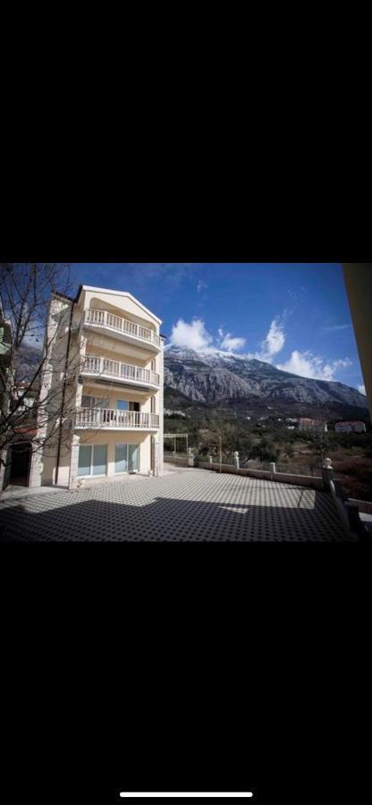 Villa Buljubasic Makarska Eksteriør billede